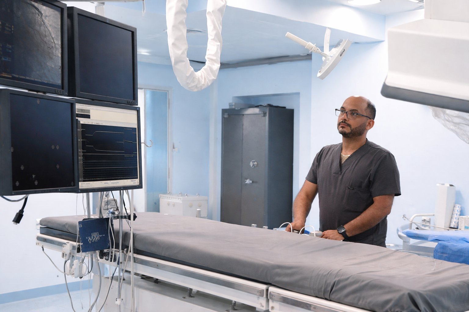 ما هو الفرق بين القسطرة و جراحة القلب المفتوح؟